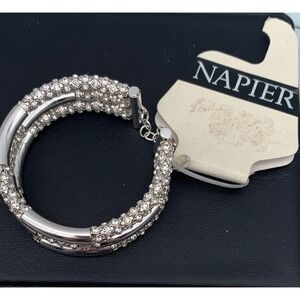 NWT Napier Silver Tone 3 Layer Sparkly‎ Bracelet